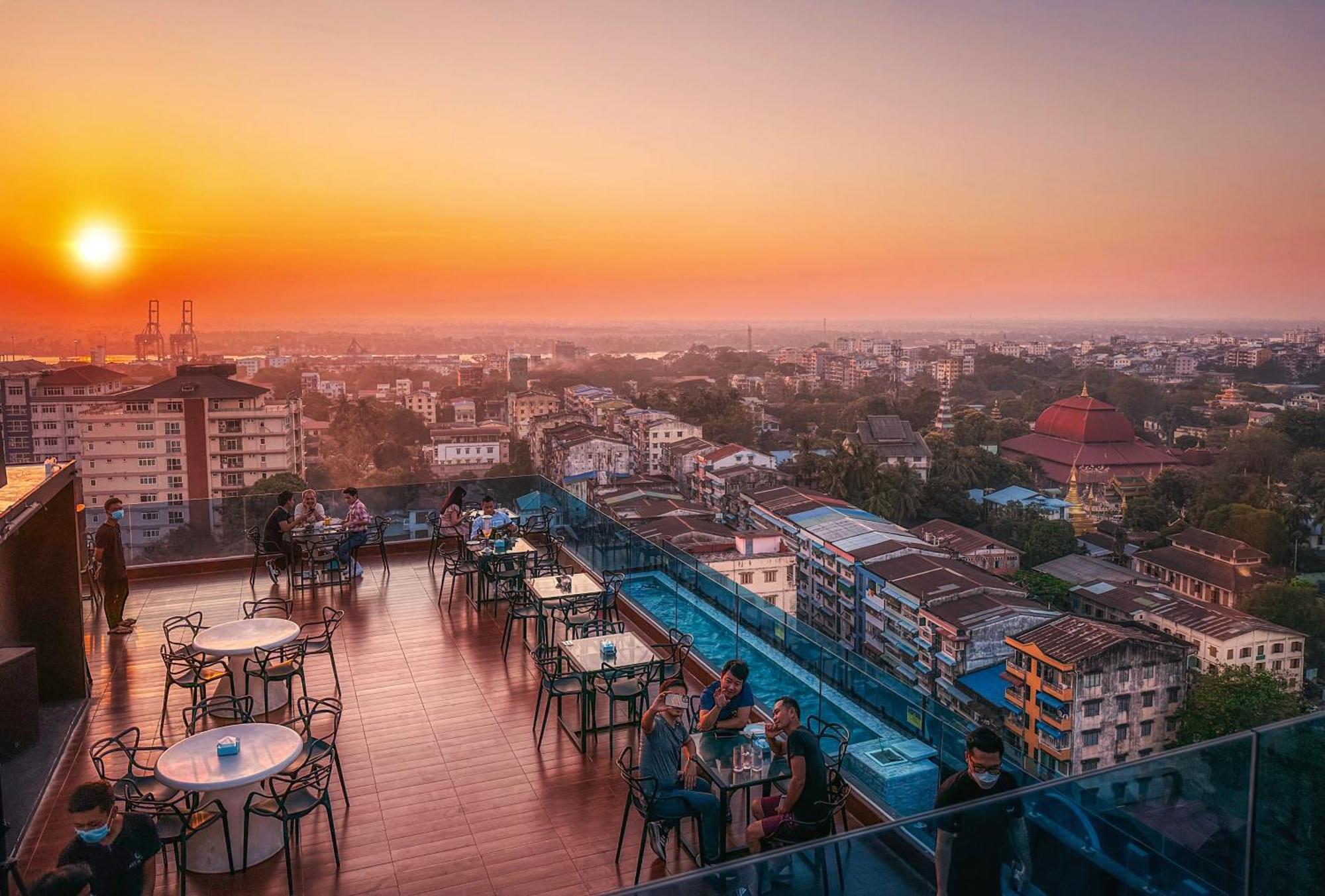 Hotel Sanchaung Γιανγκόν Εξωτερικό φωτογραφία