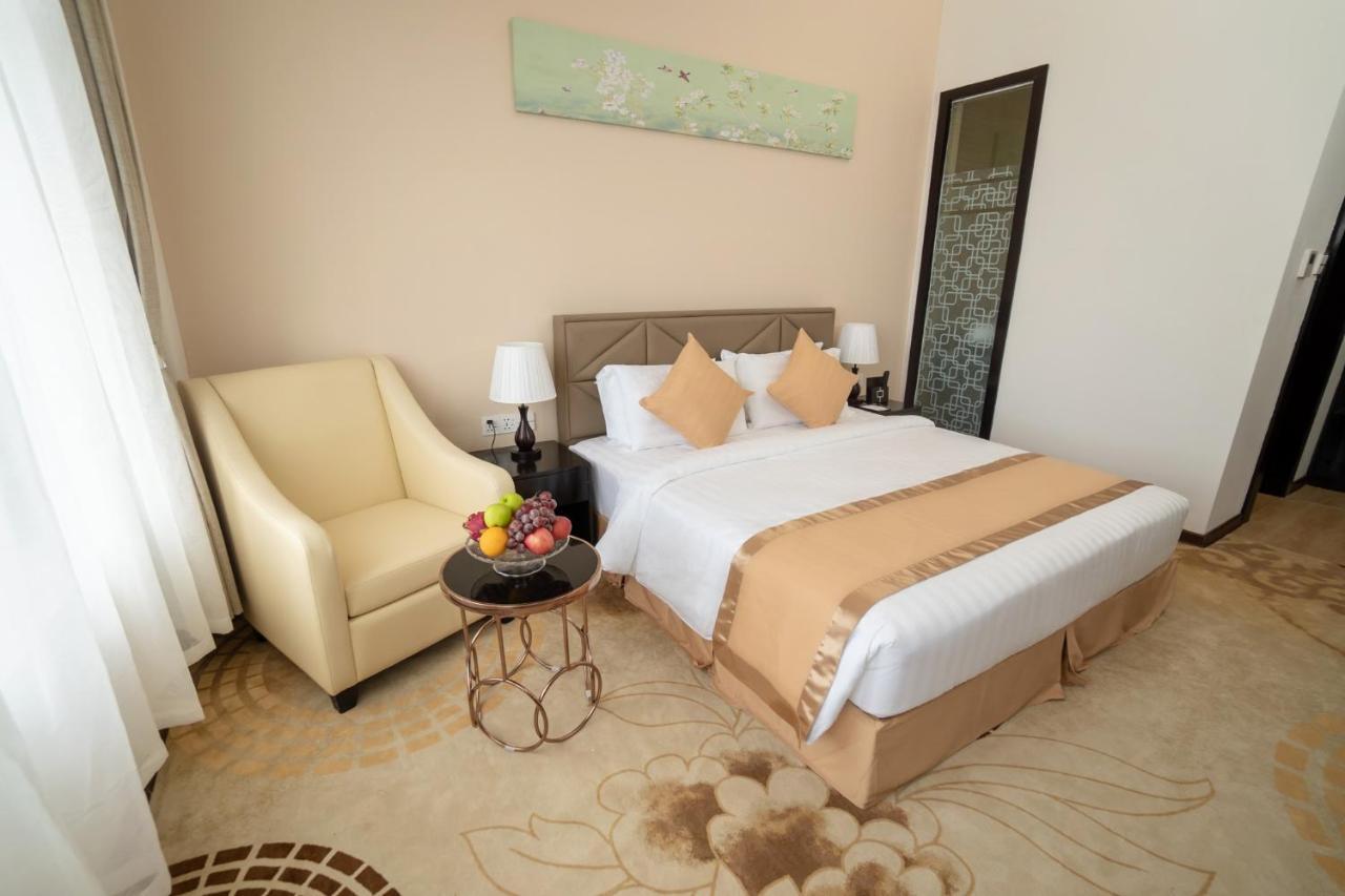 Hotel Sanchaung Γιανγκόν Εξωτερικό φωτογραφία