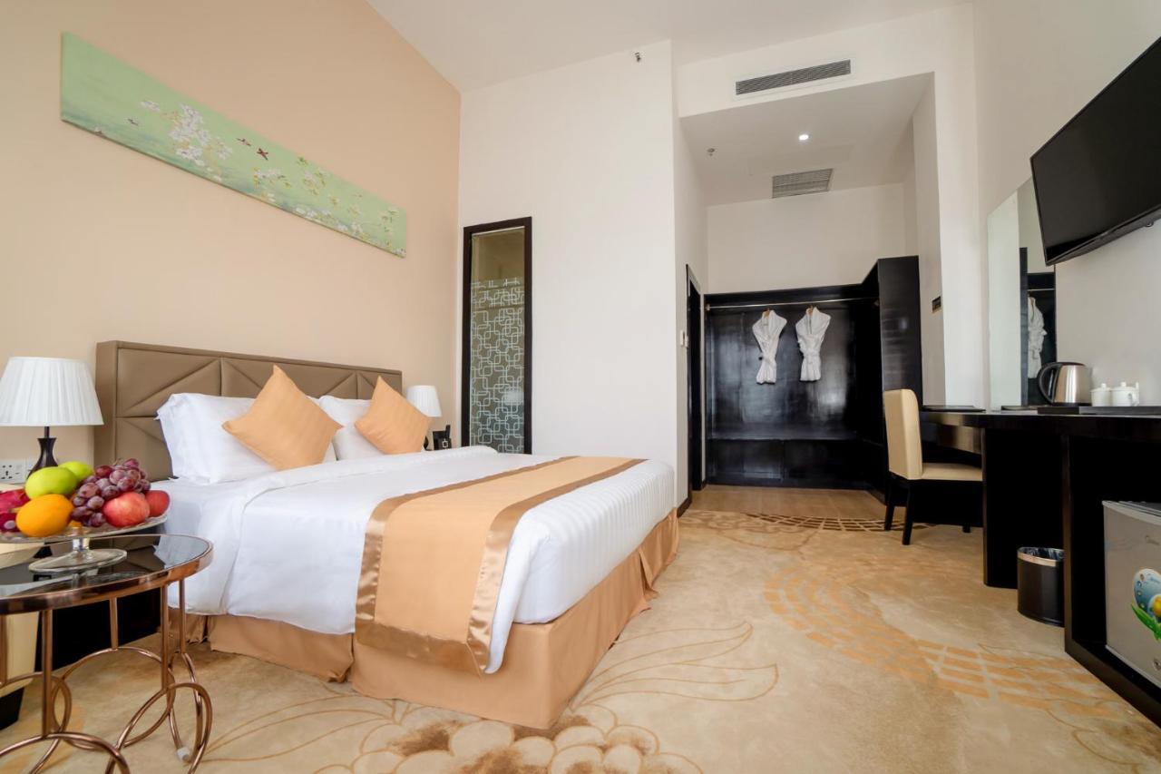 Hotel Sanchaung Γιανγκόν Εξωτερικό φωτογραφία