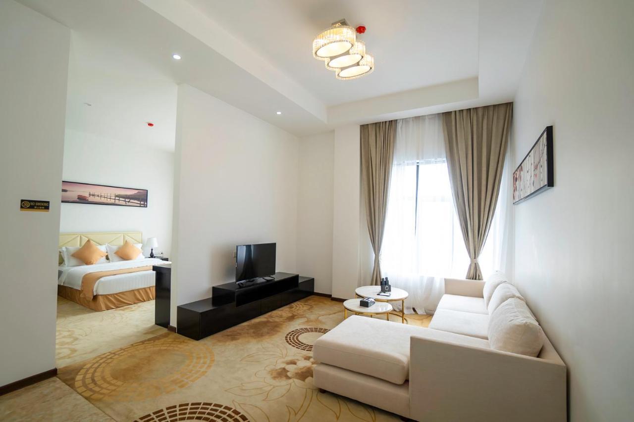 Hotel Sanchaung Γιανγκόν Εξωτερικό φωτογραφία